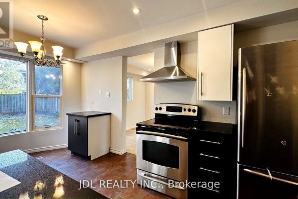 127 Huntington Park Drive, Markham, ON, photo 2