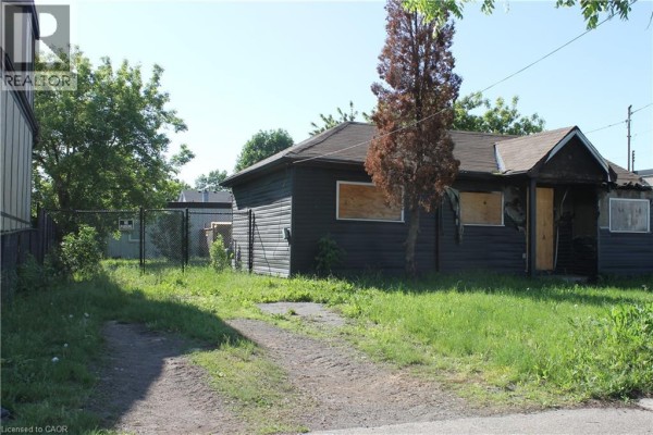 127 Robins Avenue, Hamilton, ON, photo 2