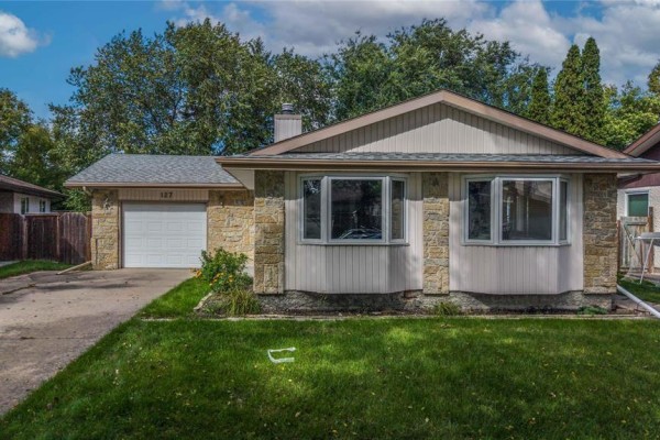 127 Southwell Road, Winnipeg