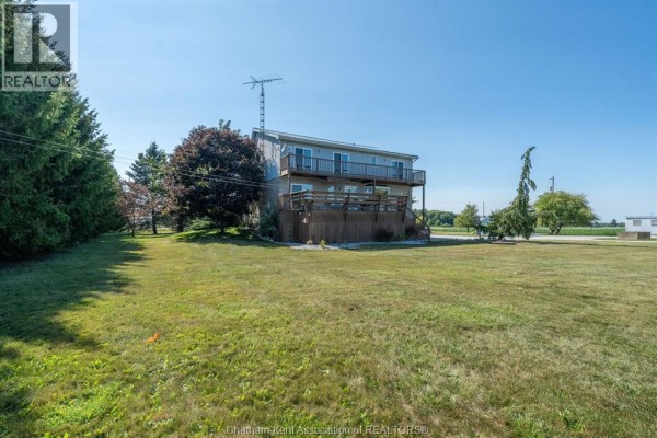 1270 Mandaumin Road, Dawn Euphemia, ON, photo 3