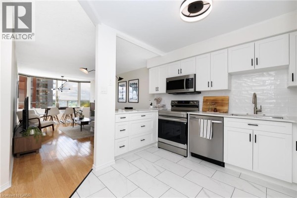 1270 Maple Crossing Boulevard Unit# 1004, Burlington, ON, photo 2