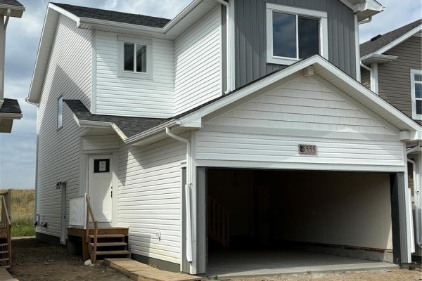 1270 Yuel Way, Saskatoon