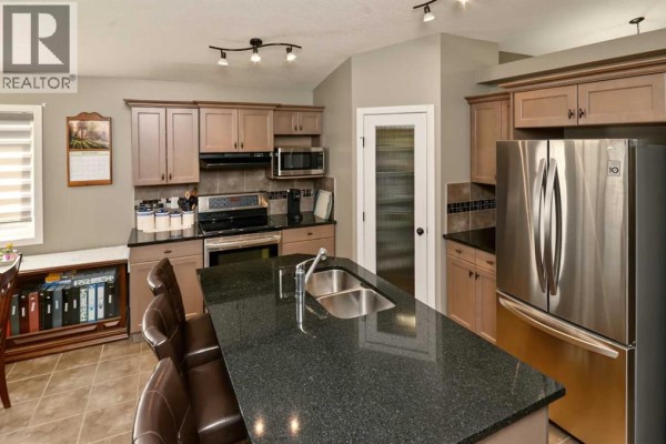 3pc Bathroom - 12705 106a Street, Grande Prairie, AB T8V2L8 Photo 3