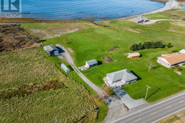 Sunroom - 1271 Highway 1, Little Brook, NS B0W1M0 Photo 2