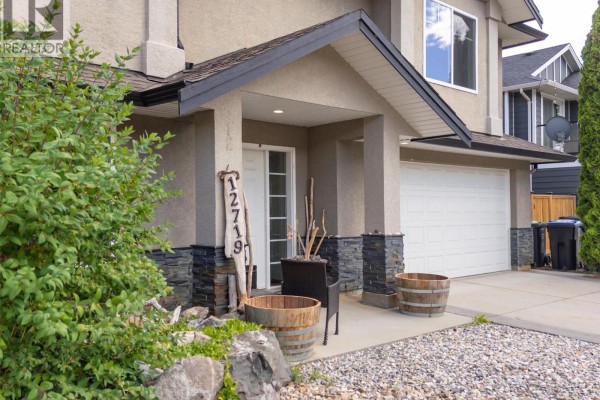 Kitchen - 12719 Cliffshore Drive, Lake Country, BC V4V2P6 Photo 3