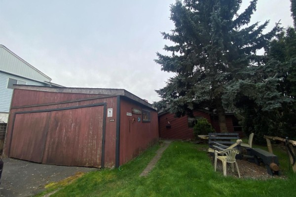 12720 114b Avenue, Surrey, BC V3V3P5 Photo 4