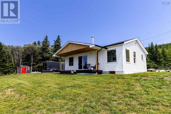 Den - 12721 Highway 316, Goldboro, NS B0H1L0 Photo 3
