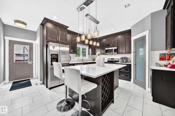 Kitchen - 12730 118 St Nw, Edmonton, AB T5E5K8 Photo 3