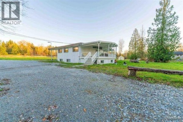 12753 256 Street, Maple Ridge, BC V4R1C2 Photo 5