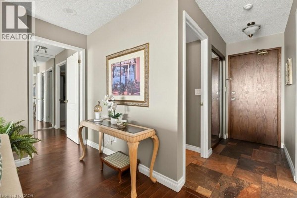 1276 Maple Crossing Boulevard Unit# 1406, Burlington, ON, photo 3