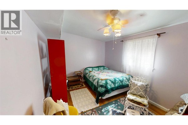 Family room - 1278 Galena School Road, Spillimacheen, BC V0A1P0 Photo 2