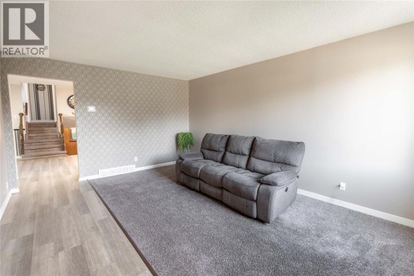 Recreation room - 1279 Thistledown Avenue, Sarnia, ON N7S5A8 Photo 4