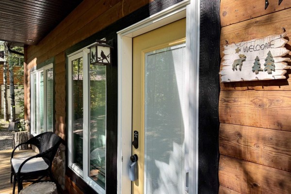 Family room - #128 462028 Rge Road 11, Rural Wetaskiwin County, AB T0C2V0 Photo 4