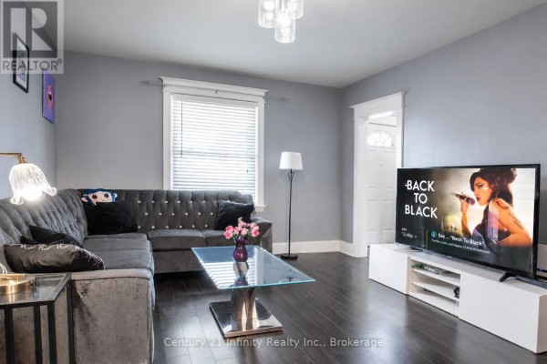 128 Birch Avenue, Hamilton, ON, photo 2