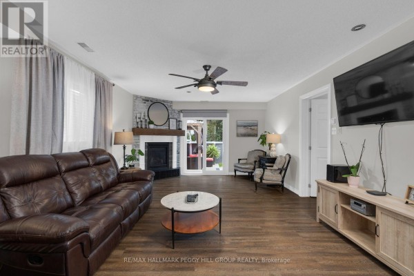 Dining room - 128 Churchland Drive, Barrie, ON L4N8N8 Photo 3
