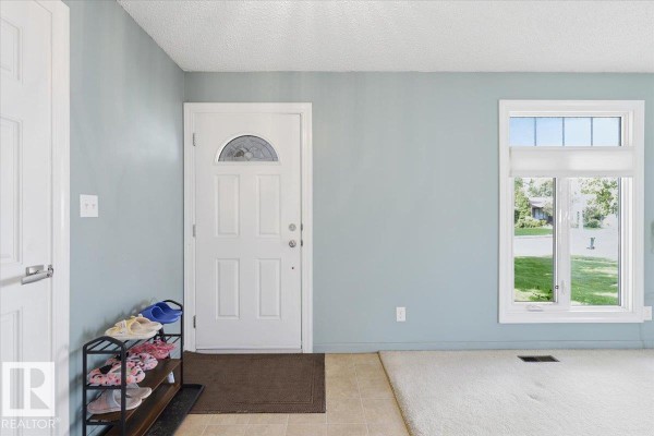 Primary Bedroom - 128 Green Ash Dr, Wetaskiwin, AB T9A2H8 Photo 5