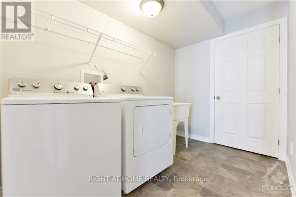 Bedroom - 128 Grenadine Street, Ottawa, ON K2S0P1 Photo 5