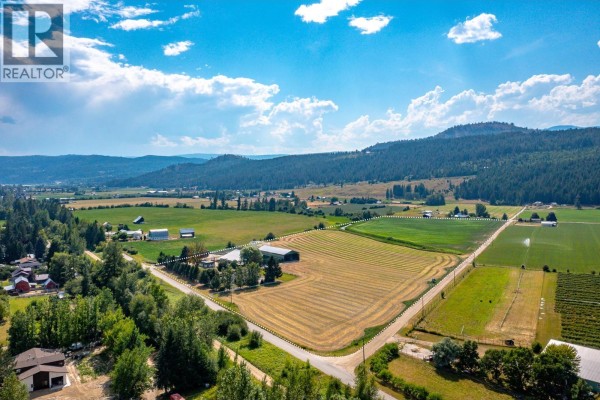 128 Grindrod Westside Road, Grindrod, BC, photo 2