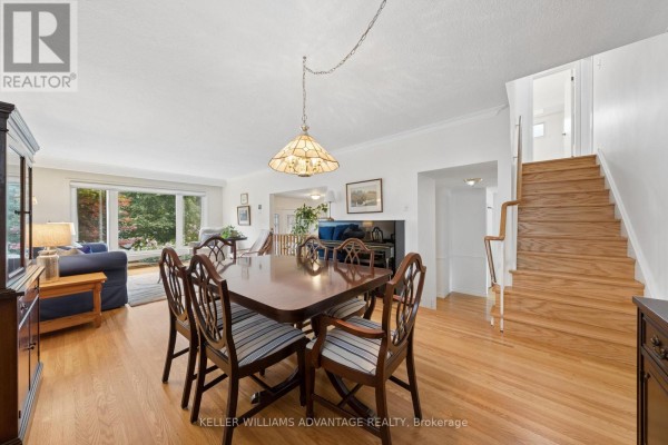 Primary Bedroom - 128 Holmcrest Trail, Toronto, ON M1C1V5 Photo 5