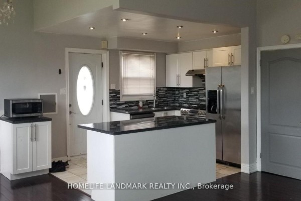 Kitchen - 128 Lord Roberts Drive, Toronto, ON M1K3W8 Photo 3