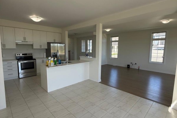128 Oakmont Drive, Loyalist, ON, photo 2