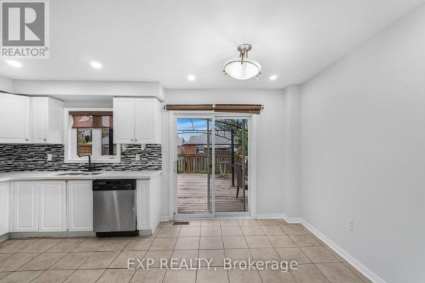 128 Olympia Crescent, Brampton, ON L6X4W3 Photo 5