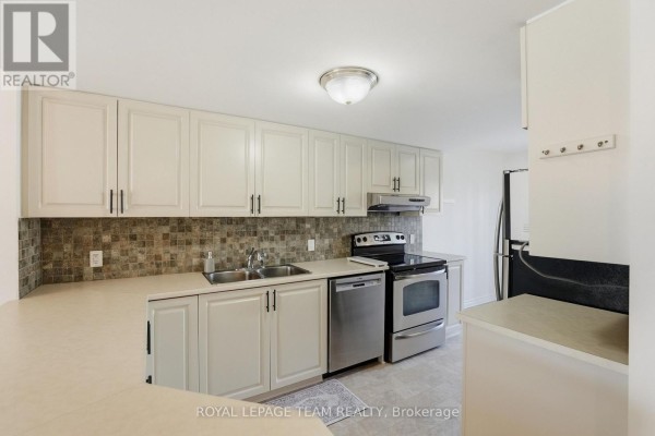 Dining room - 128 Paseo Private, Ottawa, ON K2G4N7 Photo 4