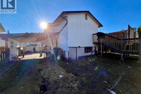 Recreation room - 128 Peace River Crescent, Tumbler Ridge, BC V0C2W0 Photo 5