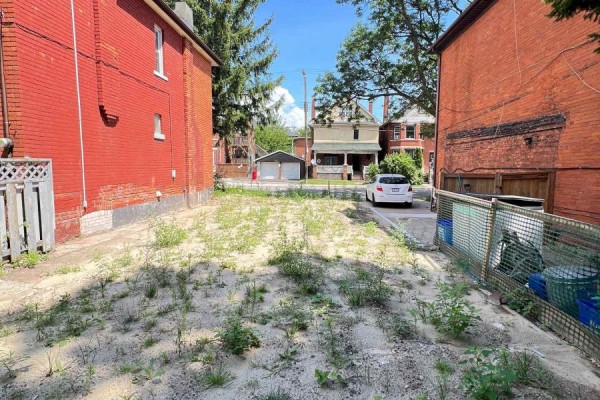 128 Stinson Street, Hamilton, ON, photo 2