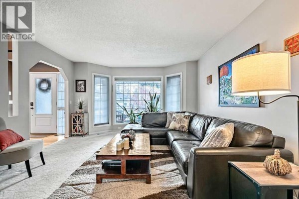 Kitchen - 12817 Douglasview Boulevard Se, Calgary, AB T2Z2N3 Photo 5