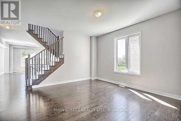 Family room - 1283 Blackmore Street E, Innisfil, ON L9J4S4 Photo 3