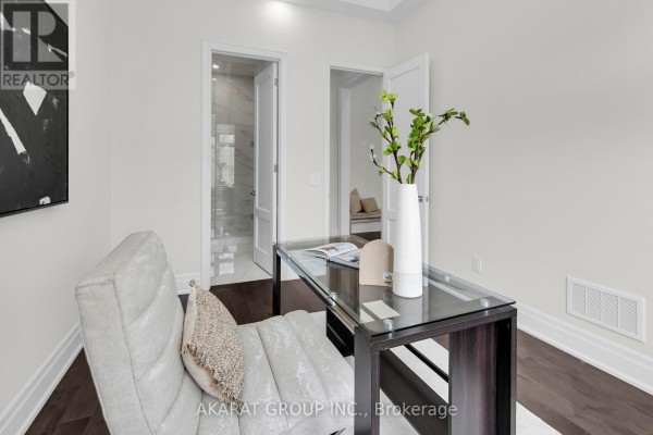1283 Meadowside Path, Oakville, ON, photo 3