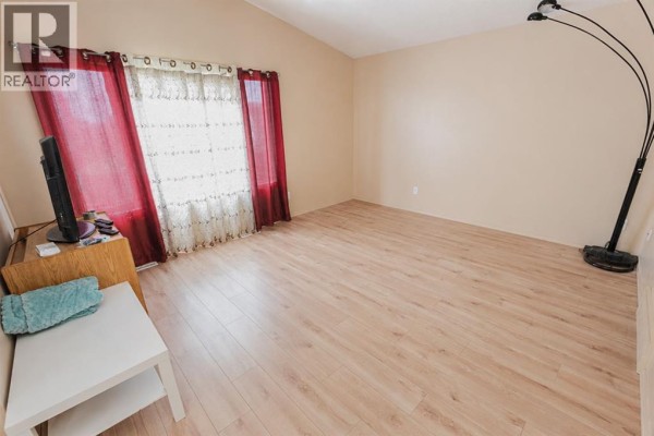Bedroom - 12830 94 Street, Grande Prairie, AB T8X1R2 Photo 5