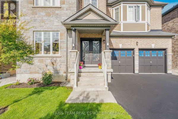 1284 Harrington Street, Innisfil, ON, photo 3