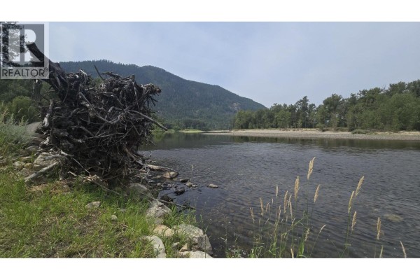 1285 Manly Meadows Road, Grand Forks, BC V0H1H9 Photo 4