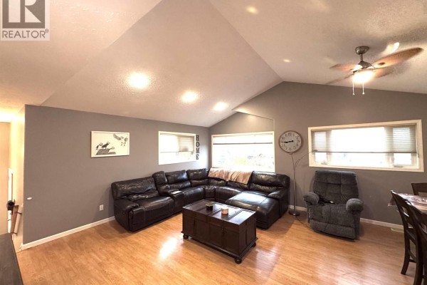 Primary Bedroom - 12851 Bens Road, Charlie Lake, BC V0C1H0 Photo 4