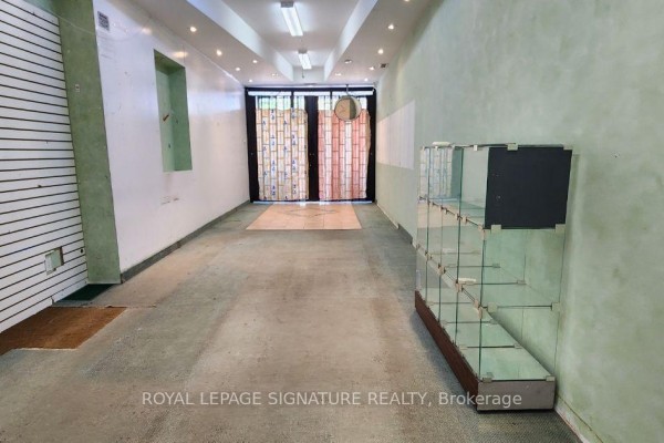 1285a St. Clair Avenue, Toronto, ON M6E1B8 Photo 5