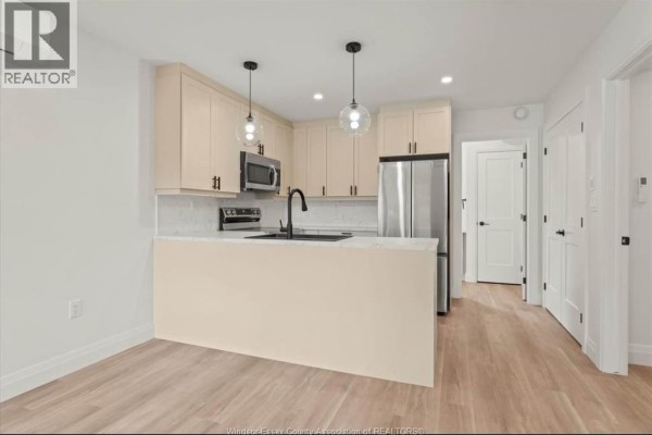 Kitchen - 1287 Aubin Road Unit# Upper, Windsor, ON N8Y4E4 Photo 5