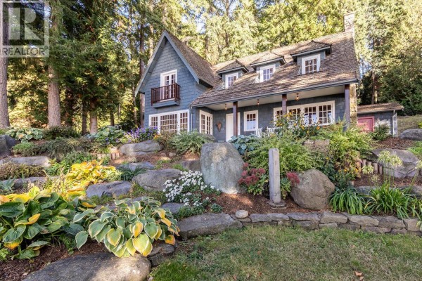 1289 Gower Point Road, Gibsons, BC V0N1V3 Photo 2