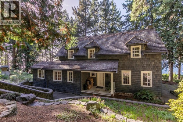 1289 Gower Point Road, Gibsons, BC V0N1V3 Photo 3