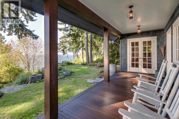 1289 Gower Point Road, Gibsons, BC V0N1V3 Photo 5