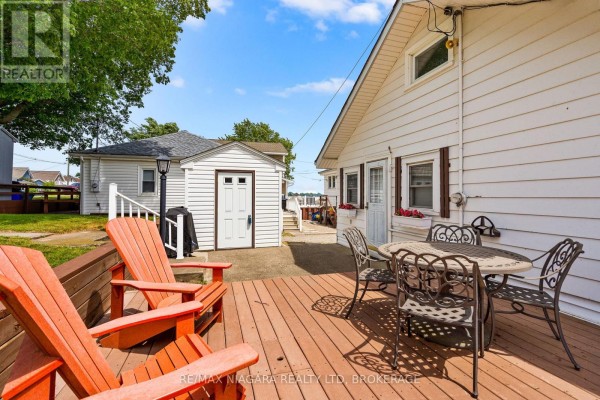 Primary Bedroom - 12893 Old Lakeshore Road, Wainfleet, ON L0S1V0 Photo 4