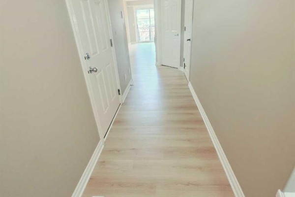 Kitchen - 129, 308 11 Avenue, High River, AB T1V0G3 Photo 3