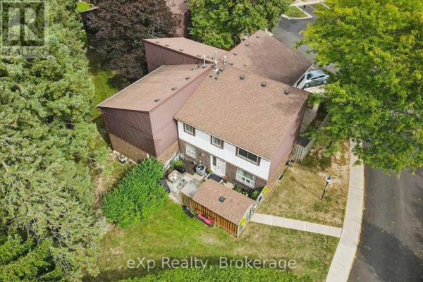 Primary Bedroom - 129 - 45 Marksam Road, Guelph, ON N1H6Y9 Photo 5