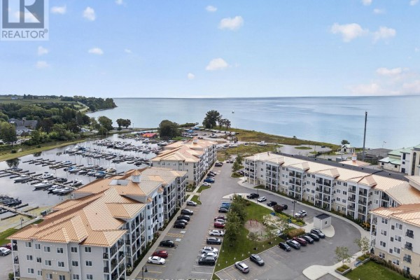 Den - 129 - 50 Lakebreeze Drive, Clarington, ON L1B0V9 Photo 5