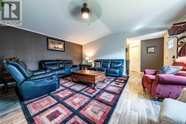 Bedroom - 129-11850, 84 Ave, Grande Prairie, AB T8W0M4 Photo 4