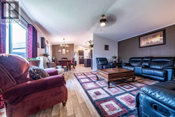 Primary Bedroom - 129-11850, 84 Ave, Grande Prairie, AB T8W0M4 Photo 5