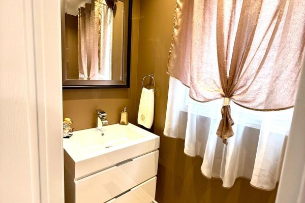 Primary Bedroom - 129 Four Seasons Crescent, East Gwillimbury, ON L9N0C2 Photo 5