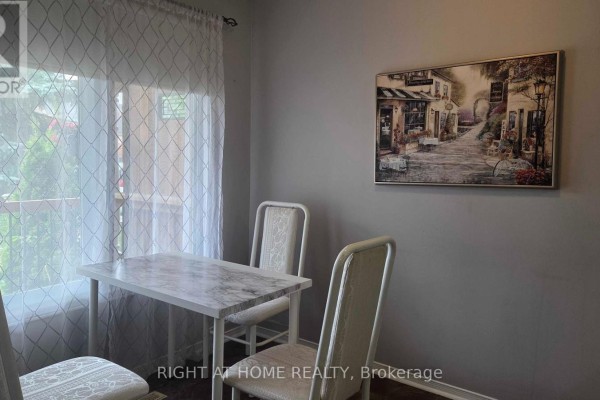 Primary Bedroom - 129 Heydon Avenue, New Tecumseth, ON L9R1N6 Photo 4