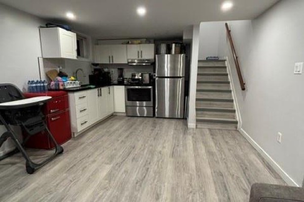 Bedroom - 129 Parkdale Avenue S Unit# B, Hamilton, ON L8K6K4 Photo 2